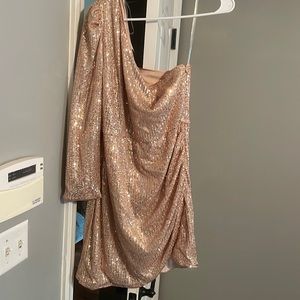 Gold sequins dress